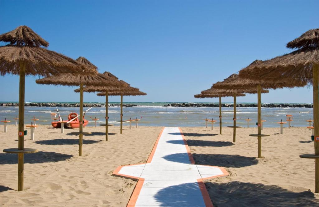 Hotel Garden Μπελάρια-Ιτζέα Μαρίνα Εξωτερικό φωτογραφία